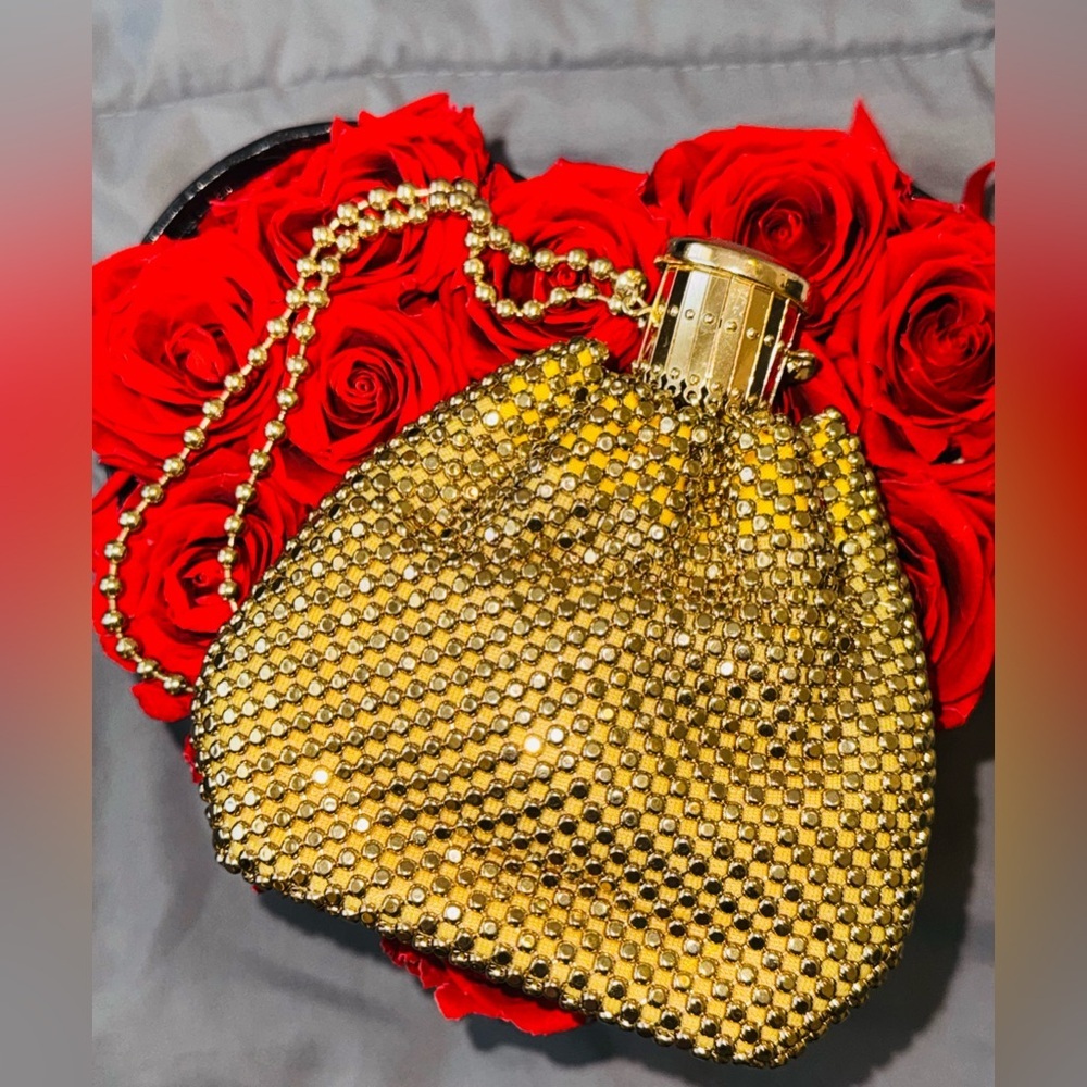 💥SALE Vintage Gold Bead Metal Mesh Minaudière Concertina Closure Bagcirca1950-70